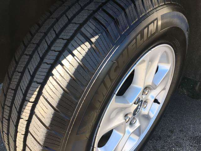 2014 Jeep Grand Cherokee 4x4 Laredo 4dr SUV